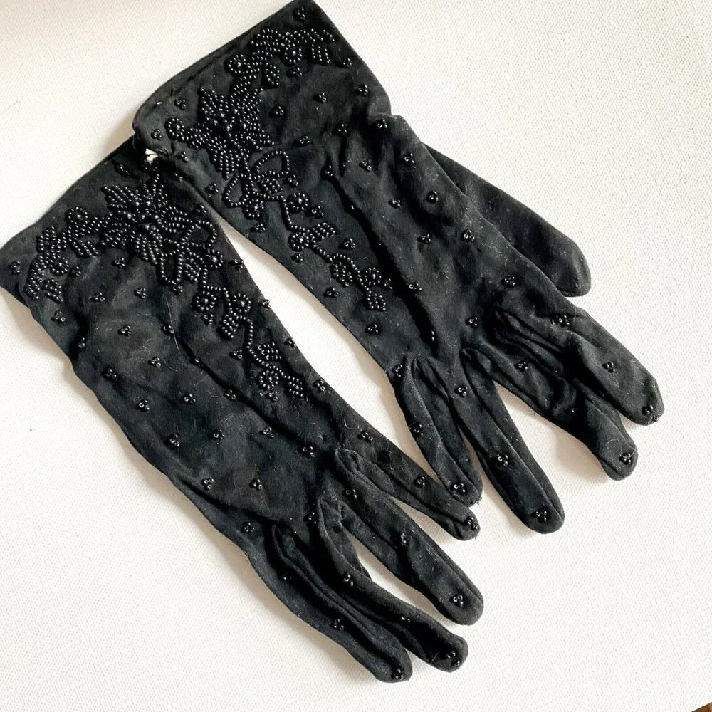 Vintage Deadstock Black Stretchy Beaded Black Wrist Gloves Fine Quality 7